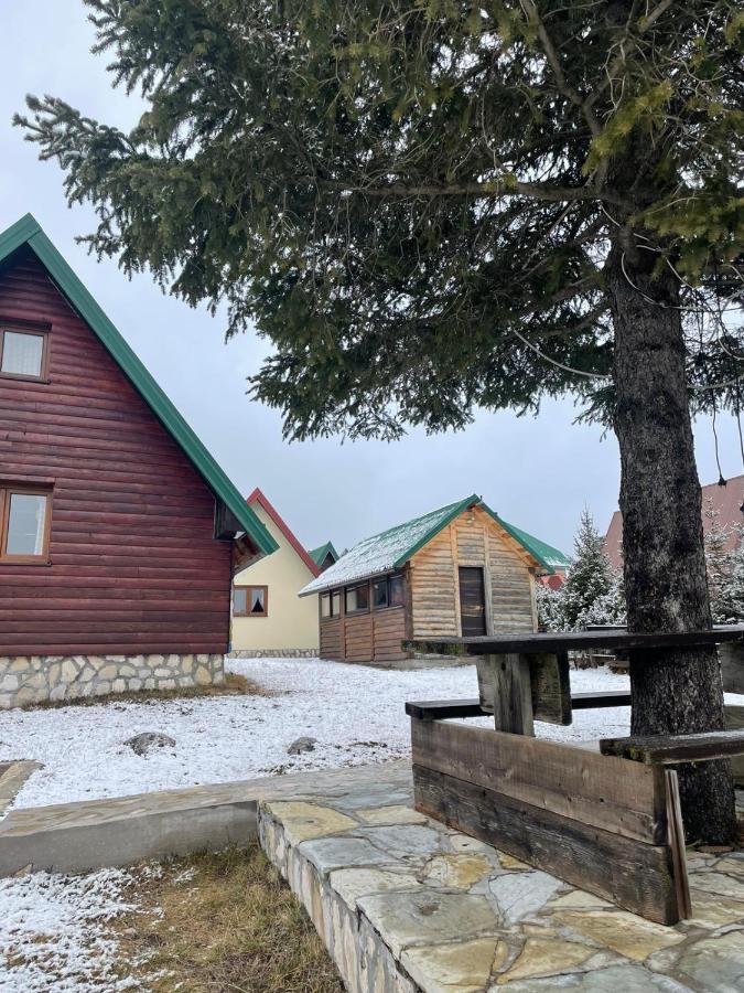 Bungalows Krstajić Zabljak  Bagian luar foto